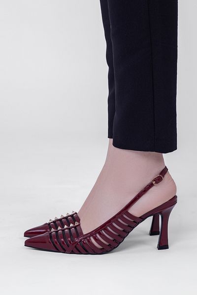 Tasarım Patent Leather Gold Staple Detailed Strappy Pointed Toe Heeled Shoes - Stylish and Daring Design
