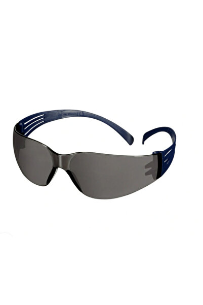 3M نظارات حماية بيلتور سكيور فيت 102AF باللون الرمادي