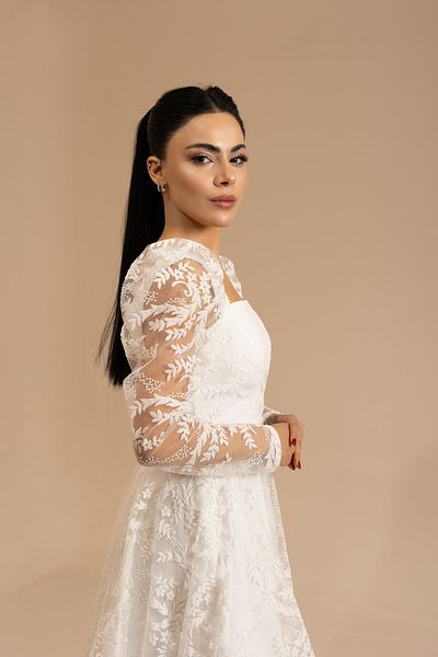 berissima bride Clea Puff Embossed Glitter Tulle Square Collar Engagement & Wedding Dress