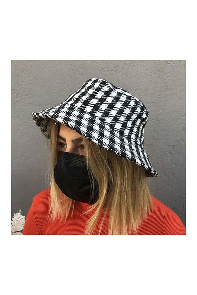 Köstebek Black and White Gingham Stash Fabric Bucket Hat
