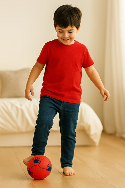 Decathlon Sünger Futbol Topu 3 Numara - Kırmızı Top Ses Yapmayan Futbol Topu