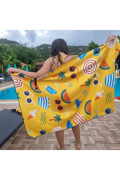 Dappia Microfiber Beach Towel