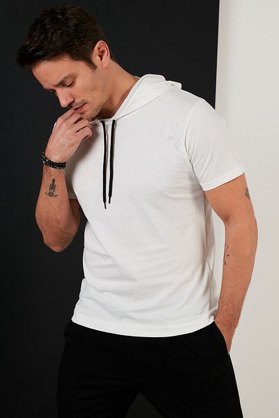 Buratti Βαμβακερό μπλουζάκι με κουκούλα Slim Fit Ανδρικό μπλουζάκι 5412021.