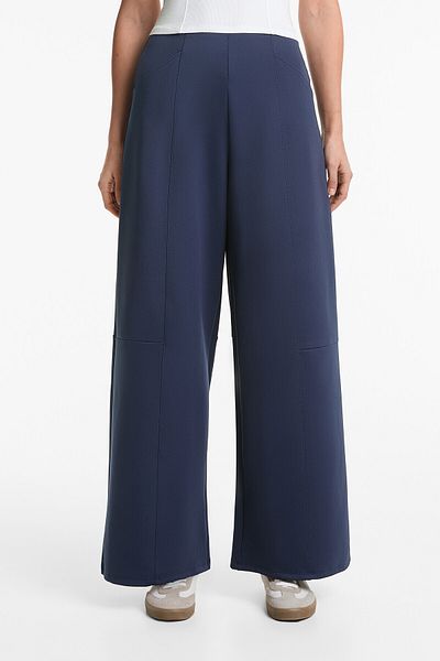 Oysho Neoprene Look Loose Pants