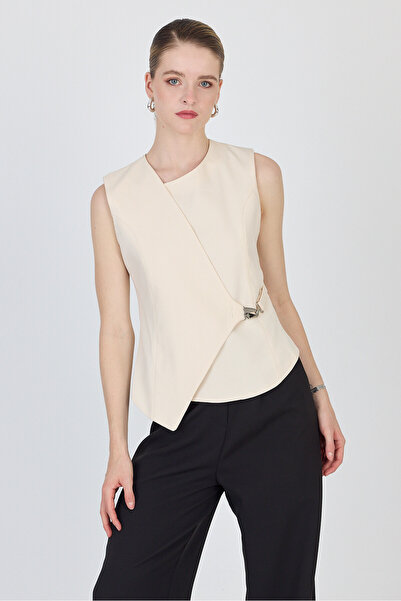 Rays Bluză bej cu croială asimetrică și detaliu cu cataramă 241448