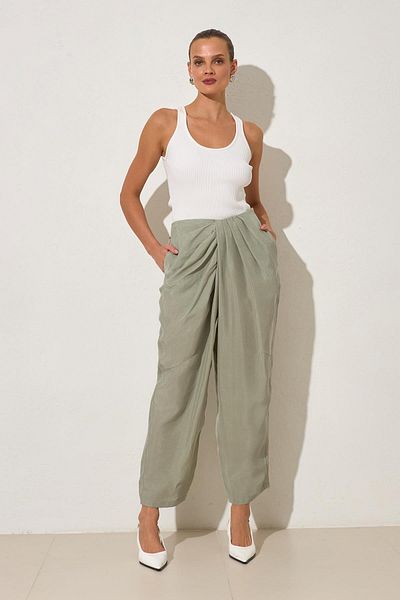 Setre Green Waist Detailed Relaxed Fit Trousers