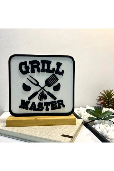 OEM "Grill Master" decoration with natural wood base, 17cm, white / black, 3D printed