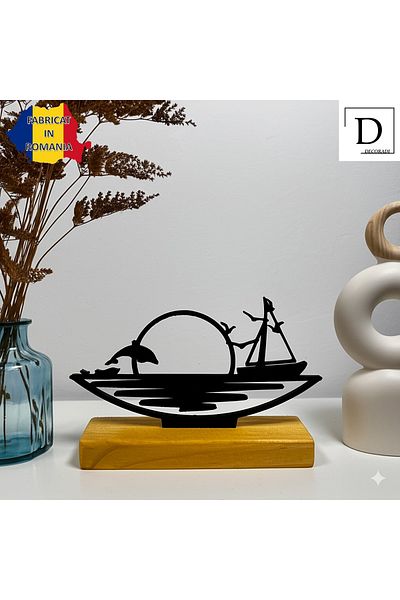 OEM Decoration "Quiet Horizon" with natural wood base, 10.5 cm, black, 3D printed