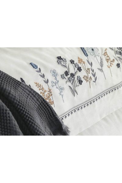 Dantela Veria Embroidered Handmade Duvet Cover Set & Pique Set - Anthracite