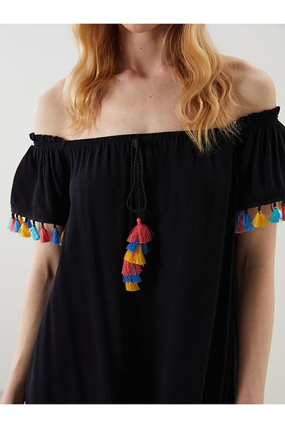 LC Waikiki Νέα σεζόν γυναικείο φόρεμα παραλίας με λαιμόκοψη και λεπτομέρεια με φούντα - S54238Z8