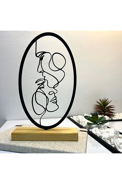 OEM "Kiss on the Forehead" decoration with natural wood base, 23 cm, black, 3D printed