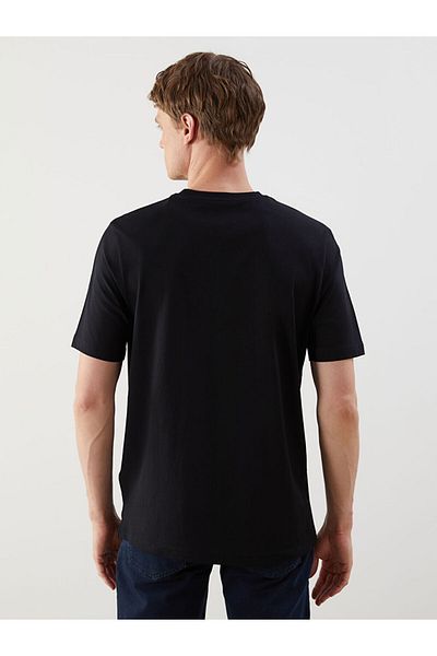 LC Waikiki New Season Crew Neck εμπριμέ χτενισμένο βαμβακερό ανδρικό Tisort - S5PI69Z8