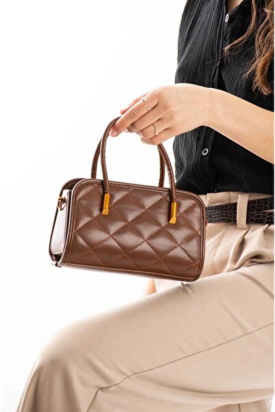 grand coco Hand and Shoulder Bag with Taba Stylish Design
