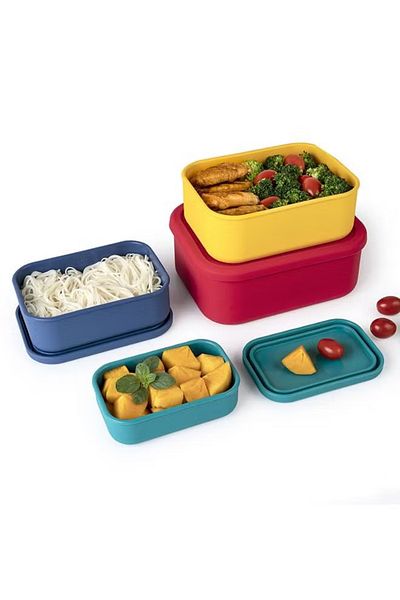 Saharaz 4-piece portable silicone lunch box, airtight and leak-proof, BPA-free, easy to clean, for travel
