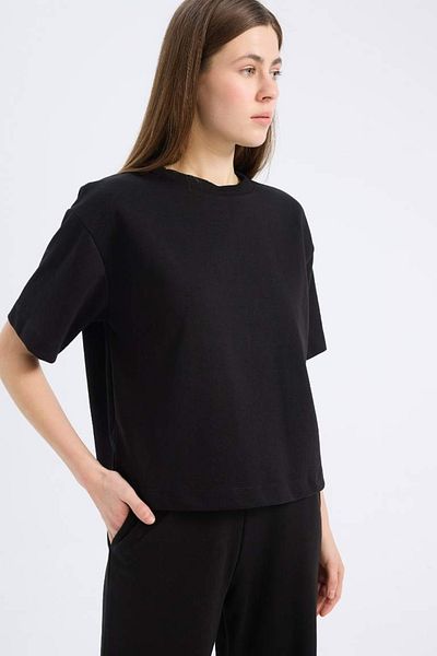 DeFacto Tricou negru cu mânecă scurtă, cu decolteu, cu croială relaxată