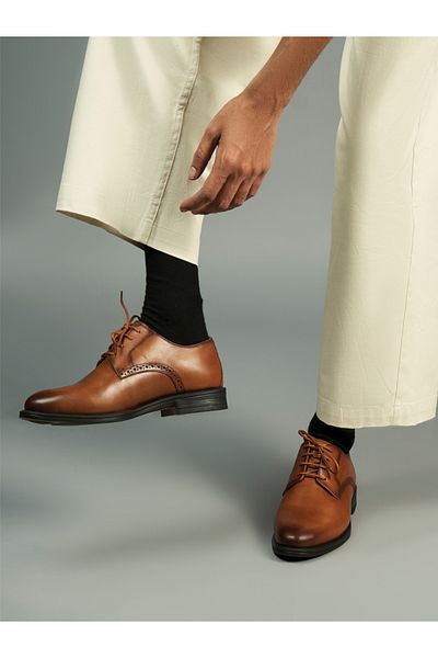 Heel Your Sole By Styli Solid Almond Toe Derby Shoes