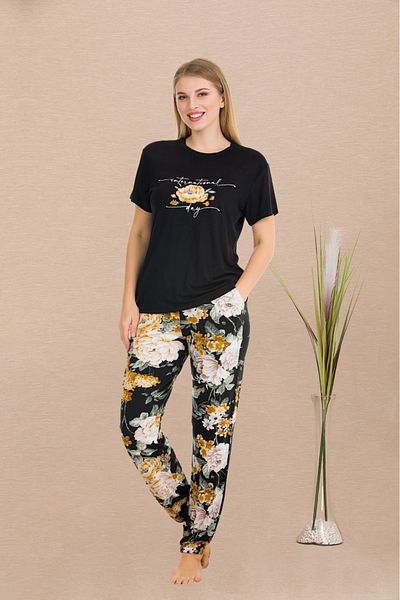 Lady Lingerie Women's Pajama Set with Short Sleeves, Floral Pattern, Elasticized Legs and Pockets