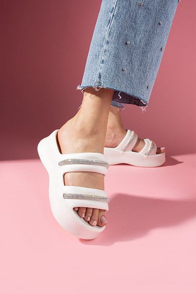 FUGA MODA Luxora White Eva Stone Striped Double Banded Polyurethane Wet Floor Slippers