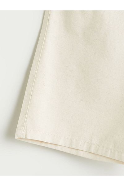 LC Waikiki Ecru Elastic Waist Linen Blend Boy's Shorts