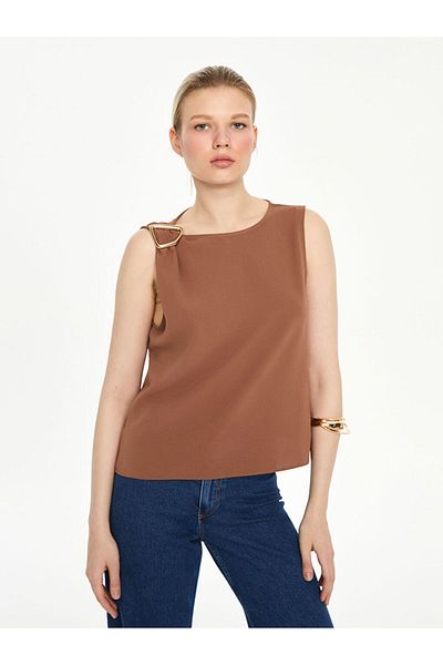 LC Waikiki Brown Crew Neck Blouse with Applique Detail