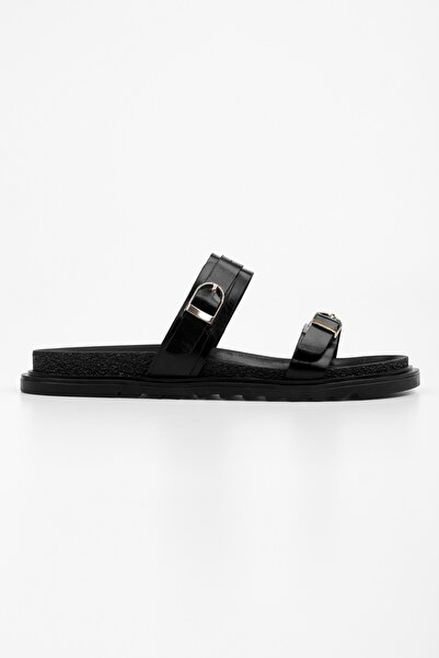 Shoeberry Women's Viloe Black Skin Buckle Detailed Slippers