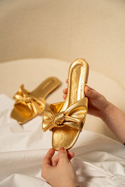 LAMİNTA Papuci de damă Pony Gold Bow
