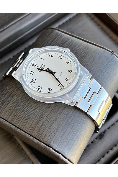 Q&Q Men's Metal Cord Wristwatch