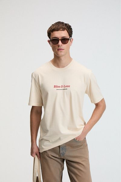 GRIMELANGE Bite Men's Oversize 100% Cotton Printed Round Neck Vanilla T-Shirt