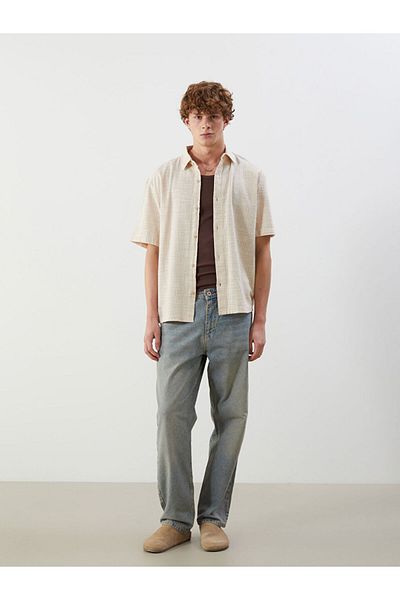 LC Waikiki Ανδρικό πουκάμισο με ριγέ με κοντό μανίκι New Season Comfortable Fit - S5P863Z8