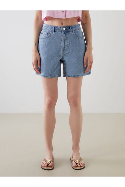 LC Waikiki Jeans Indigo Standard Fit Women's Jean Shorts