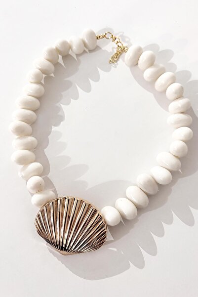 New Obsessions Oyster Point Large Beaded Necklace