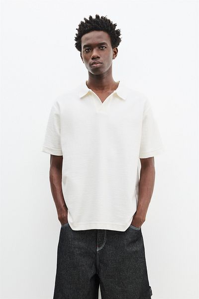Pull & Bear Textured short sleeve polo shirt