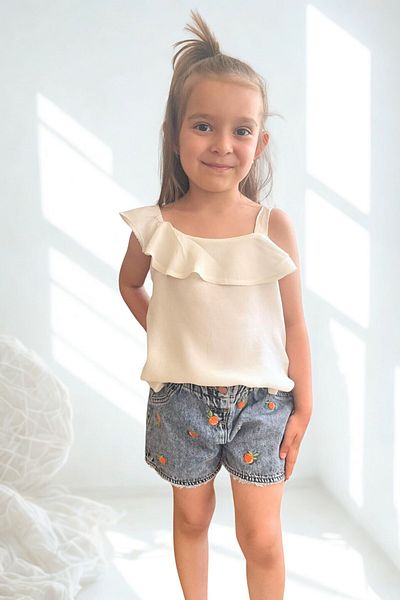 Kübra Tekstil Lupinn Fashion Girl's One Shoulder Ruffled White Blouse – Stylish and Comfortable Design for Summer