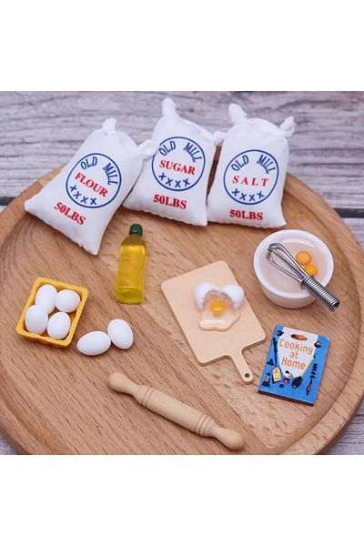 LavinTheMavi Miniature Toy Mini Kitchen Set - 11 Pieces