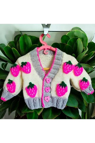 ZAHandmade Strawberry cardigan