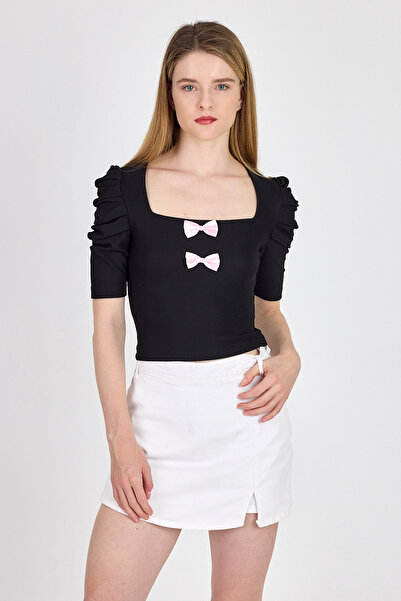 Rays Siyah Kare Yaka Fiyonk DetaylI Crop Bluz 1349