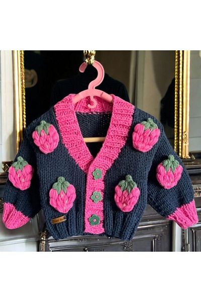 ZAHandmade Strawberry cardigan