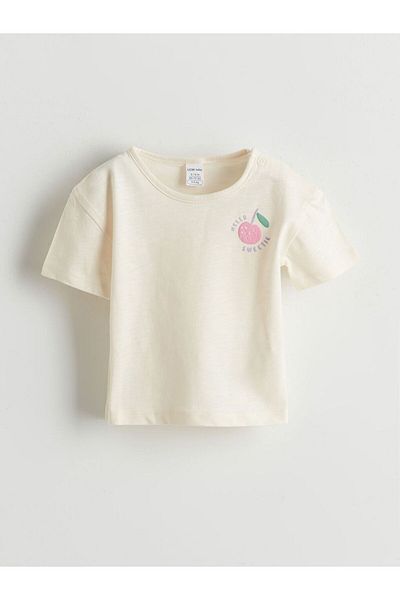 LC Waikiki Lcw Baby Printed Baby Girl T-Shirt and Striped Shorts 2-Pack
