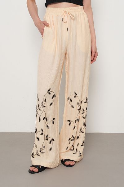 Orfeo Negro Women's Bolly Legs Front Stone Embroidered Pants