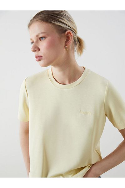 LC Waikiki Light Yellow Crew Neck Embroidered Women's T-Shirt
