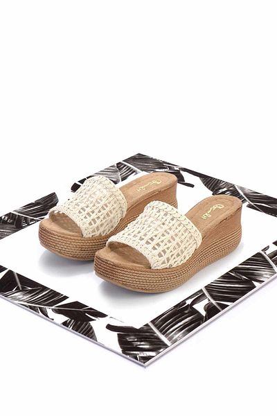 Bambi Beige Women's Slippers K04823004316