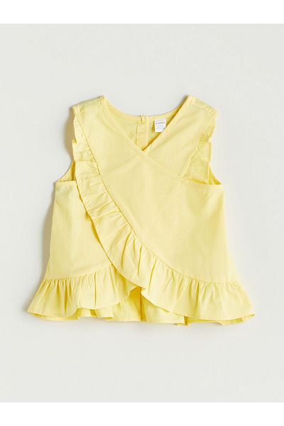 LC Waikiki New Season Crew Neck Basic Girls Blouse and Shorts 2-Piece Set - S5Pu74Z1