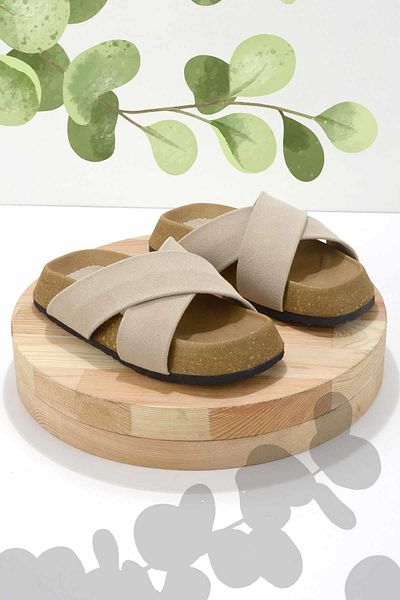 Bambi Beige Women's Slippers K04576202401