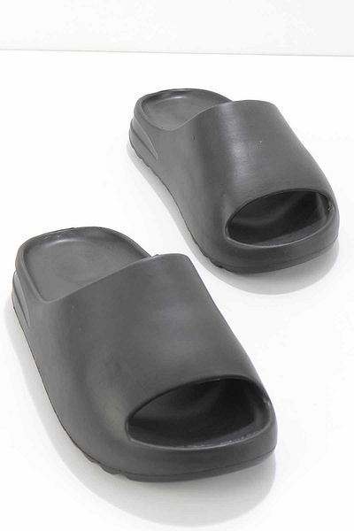 Bambi Black Women's Slippers K04740320259