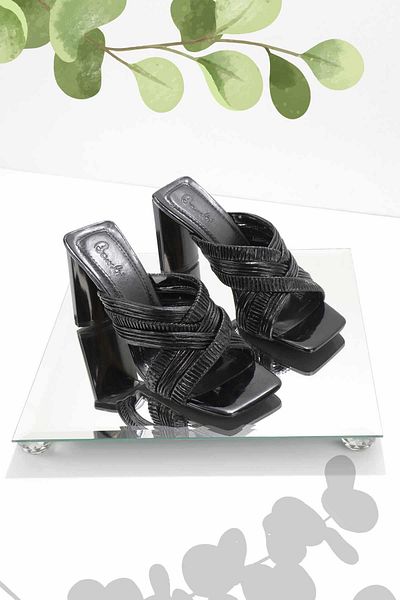 Bambi Black Women's Slippers K04188130408
