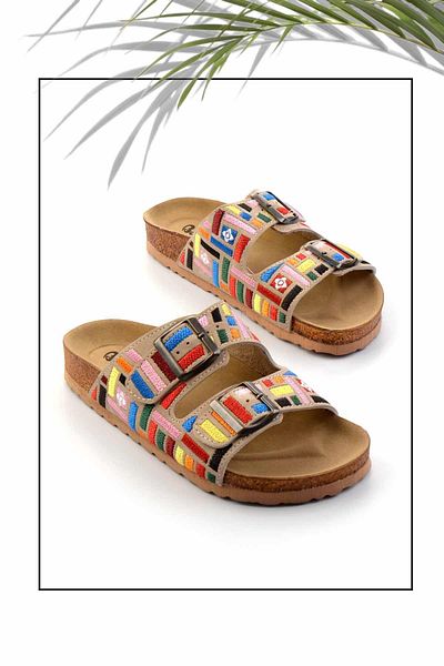Bambi Μπεζ Γυναικείες Παντόφλες Μοντέλο: K 04819300601
