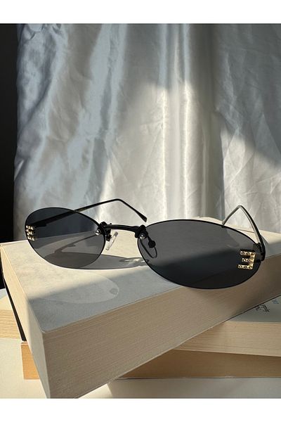 Petra Jeweils Eclipse Focus Eye Sunglasses