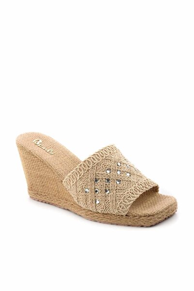 Bambi Beige Women's Slippers K04874013516