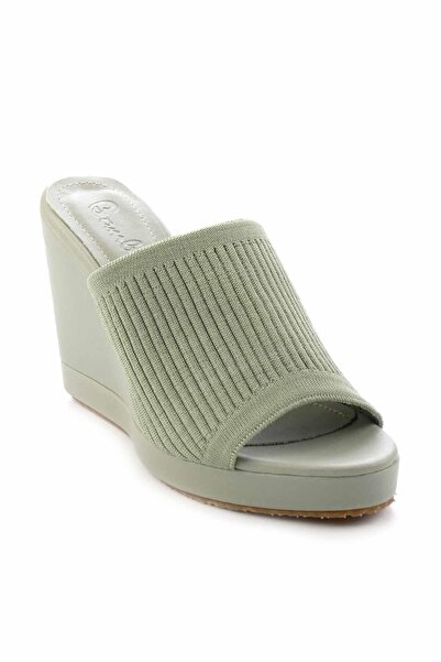 Bambi Жіночі тапочки зеленого кольору K04688055782