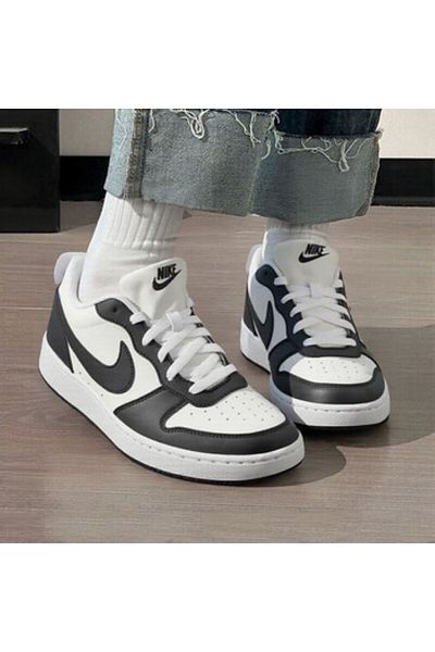 Nike Sports Shoes Court Borough Low Recraft Sneaker